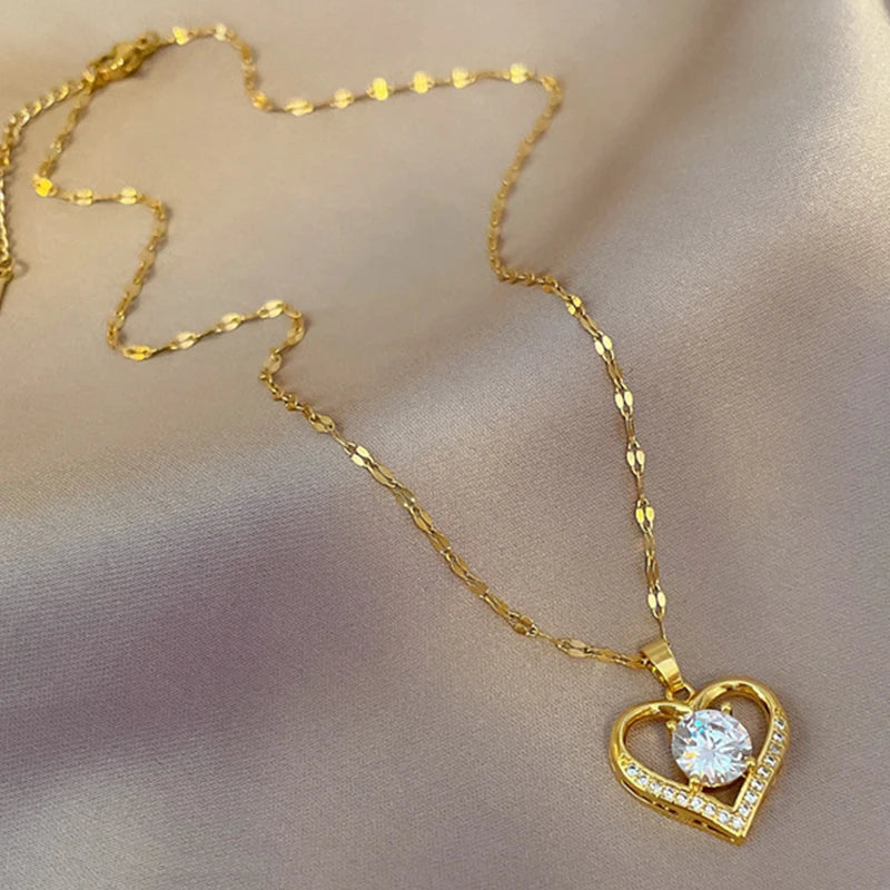 Collier coeur étincelant